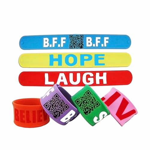 Large and Detachable Silicone Wristband with QR Codes for Sales