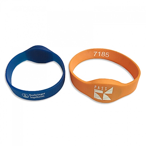 Watch-Like Silicone Wristband in Colorful with Embosses Logo & Pattern